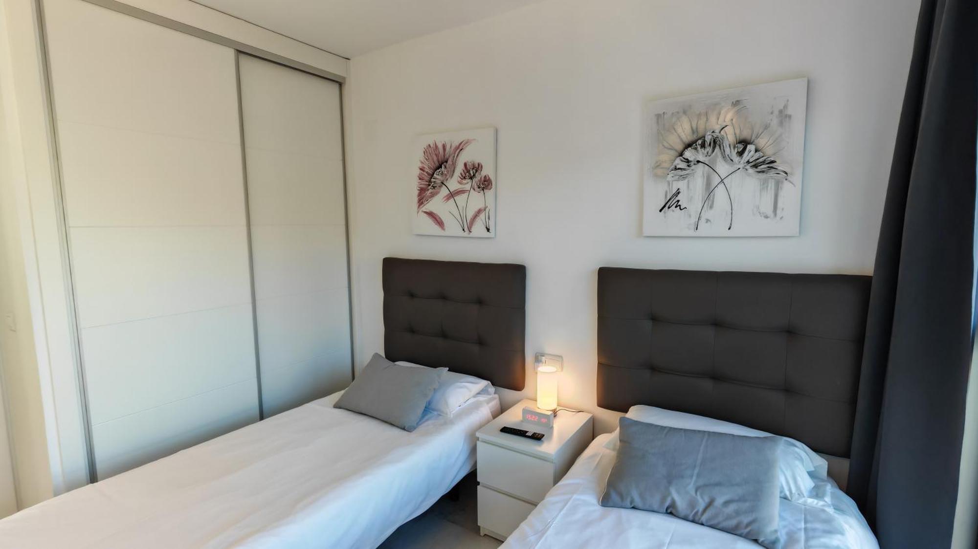 Апартаменты Skyline Floor 28 Sea Views Бенидорм Экстерьер фото