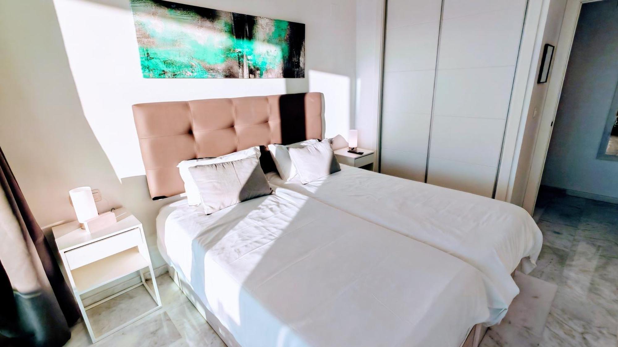 Апартаменты Skyline Floor 28 Sea Views Бенидорм Экстерьер фото