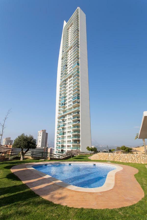 Апартаменты Skyline Floor 28 Sea Views Бенидорм Экстерьер фото